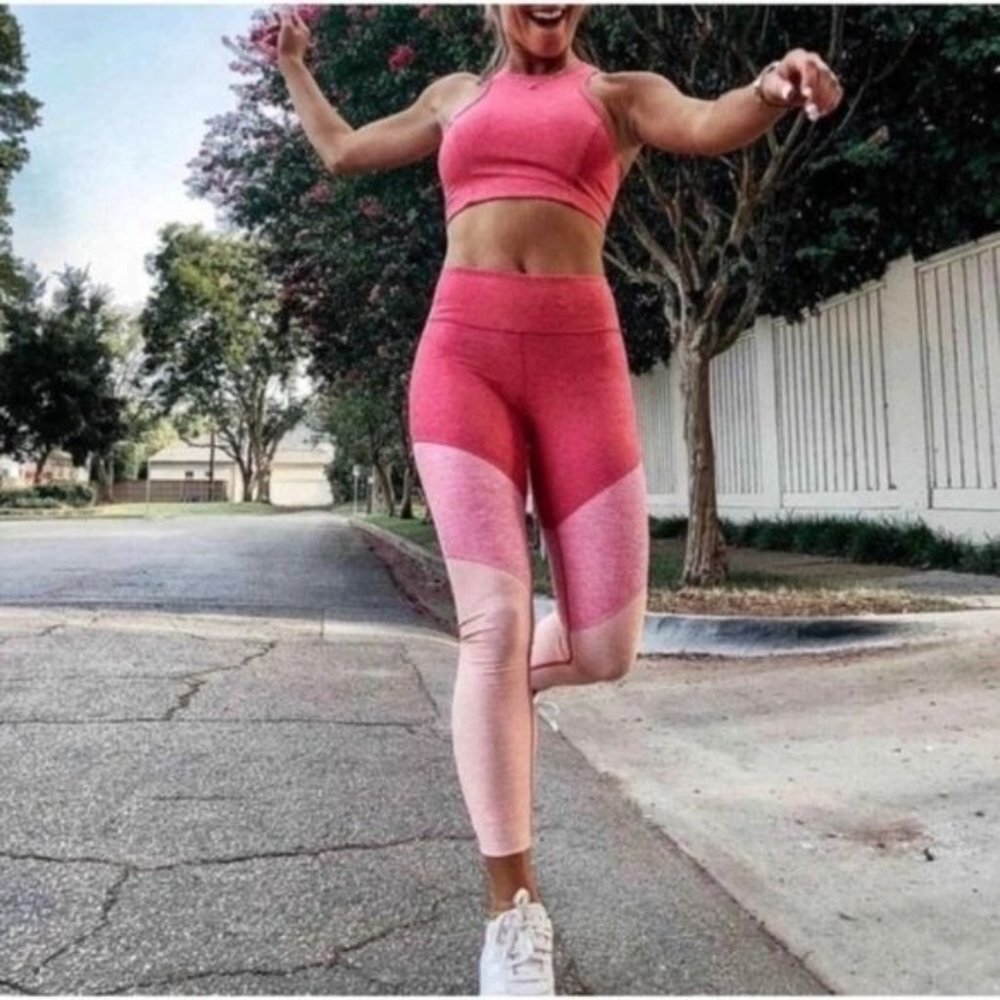 OUTDOOR VOICES pink colorblock leggings